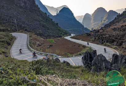 Ha Giang Motorbike Tour: 4-Day Epic Loop Adventure