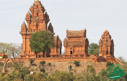 Vietnam Motorbike Tour: 6-Day Mekong Delta Loop