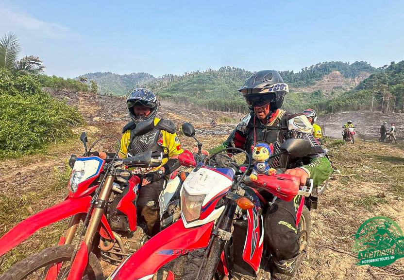 Ha Noi to Hoi: An 11-Day Comprehensive Motorbike Tour